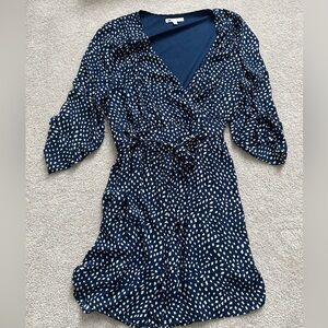 DR2 - Navy & White Patterned Mini Length Long Sleeve Dress - Extra Large